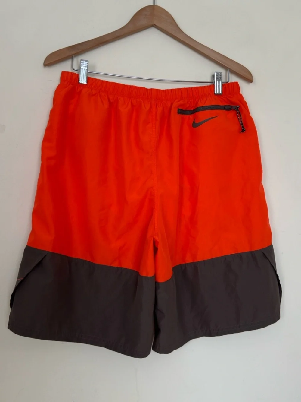 Nike Swim Men’s Large Orange & Gray Swim Trunks Lined Board Shorts Quick Dry